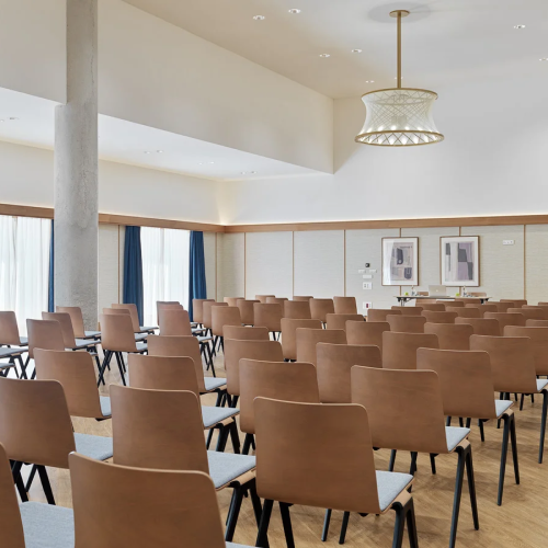 2_HCG_CubismoRoom_Theatre