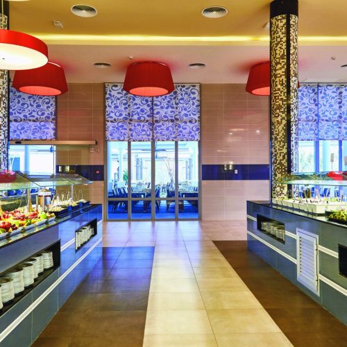 MAIN RESTAURANT