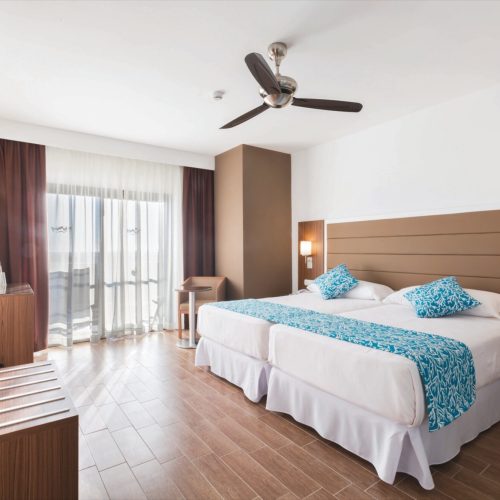 BRA_15_039 - Junior Suite, main building