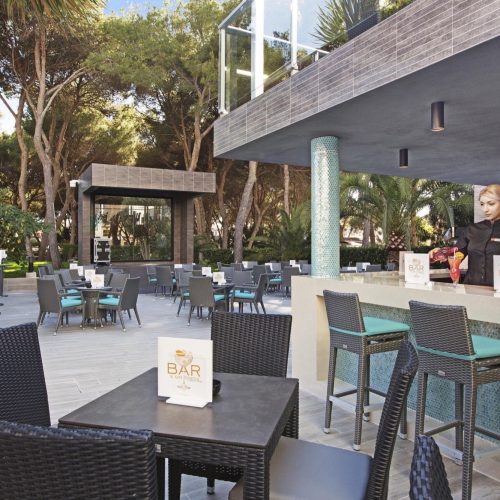 POOL BAR