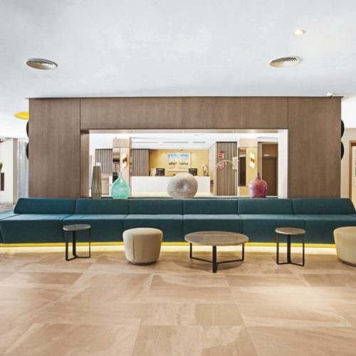 FES_17_007 - Lobby