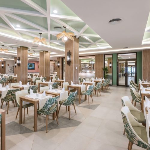 KAR_22_073 - Main restaurant