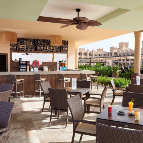 TOU_17_129 - Pool Bar