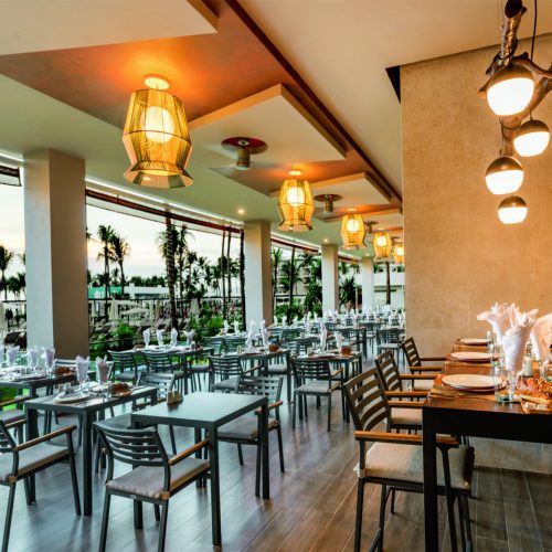 Steakhouse restaurant