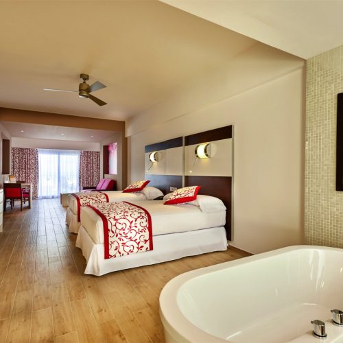 Junior Suite Lateral Ocean View