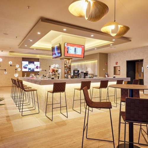 XMC_23_077 - Sports Bar