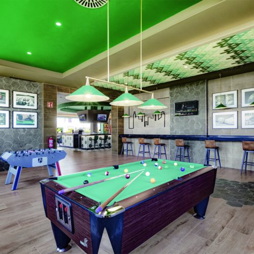 Sports bar