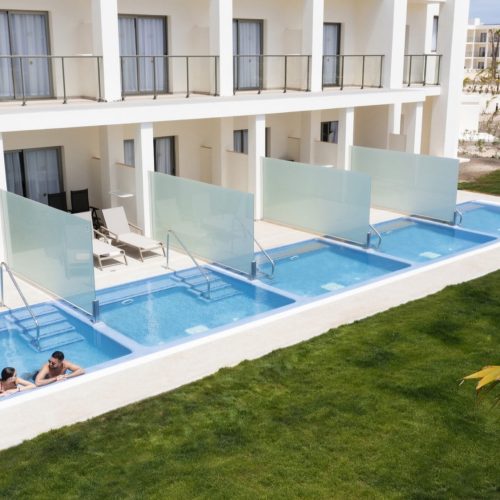 XST_21_240 - Swim-up double room