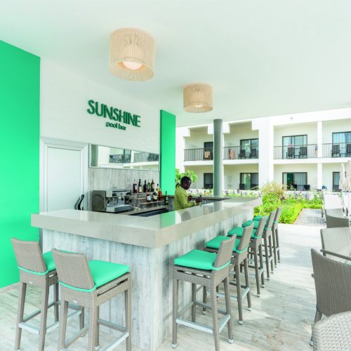 Poolside bar