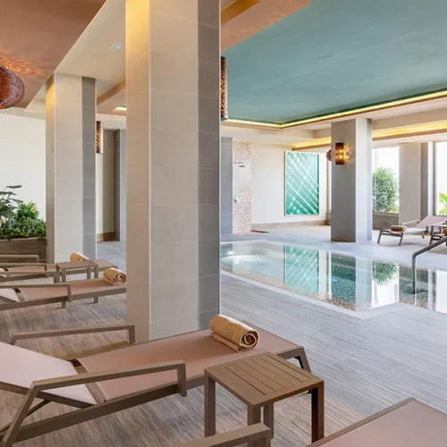 indorpool-riu-palace-maspalomas_tcm49-253127